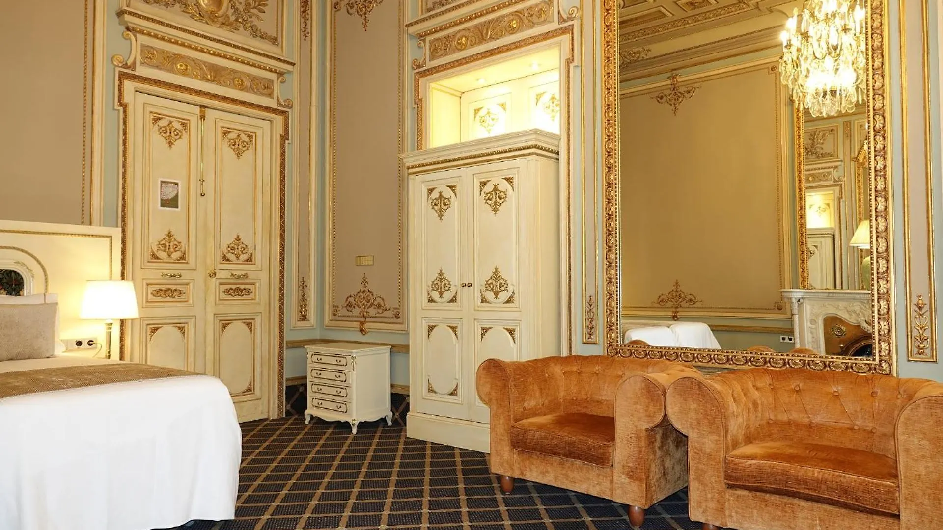 ***  Hotel Continental Palacete Barcelona España